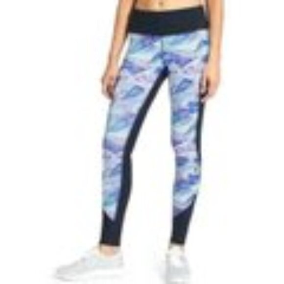 Athleta Blue Luminous Powder Peak & Black floral leggings Both size Small - Picture 3 of 8